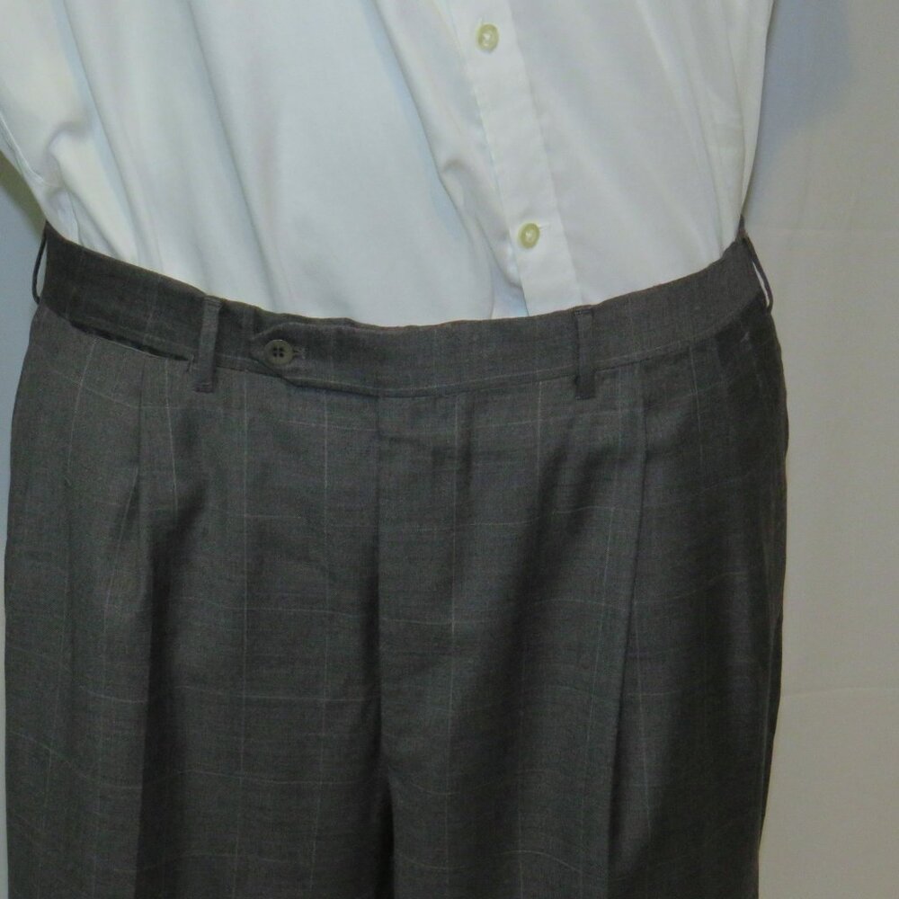 St. Saint Andrews Super 160 Gray Windowpane Plaid Two Button Suit 44R - Picture 14 of 16